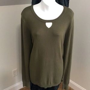 ONE A GREEN LONG SLEEVE SWEATER TUNIC WITH FLOWY SATIN LIKE BACK